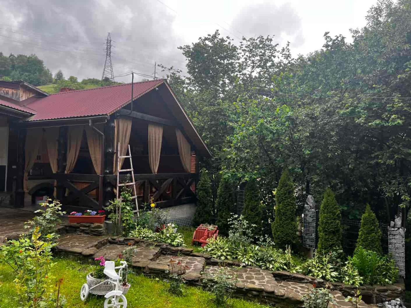 Pid Playem Villa Volovets Buitenkant foto